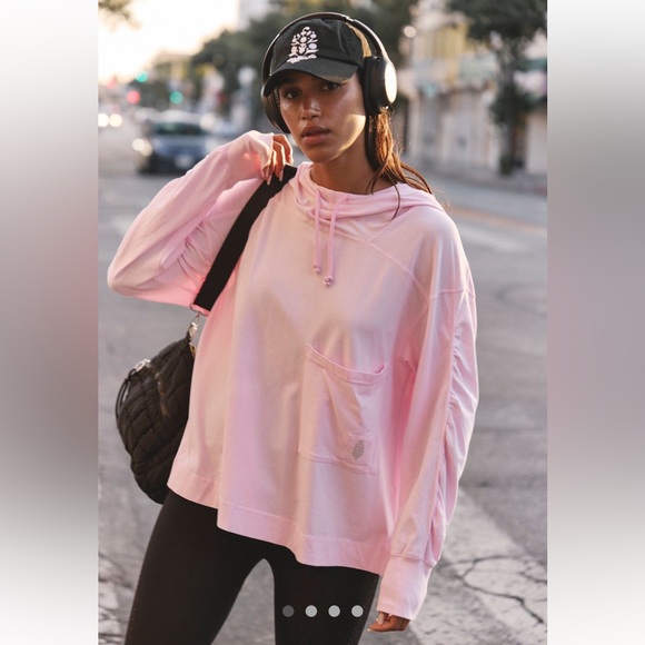 NWT free people Hot Shot Hooded Layer in Powder Pink Size: L - Picture 3 of 5